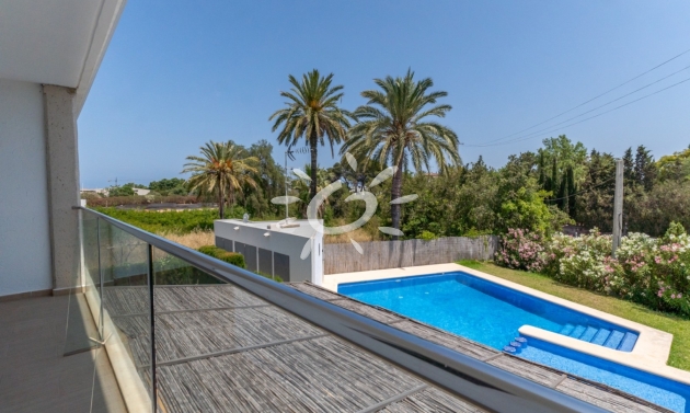 Reventas - Casas de Pueblo - Bungalows - Adosados - Javea