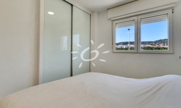 Reventas - Casas de Pueblo - Bungalows - Adosados - Javea