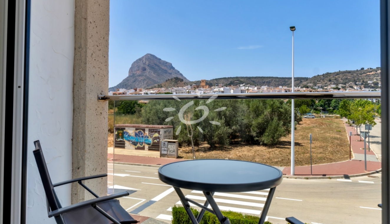 Reventas - Casas de Pueblo - Bungalows - Adosados - Javea