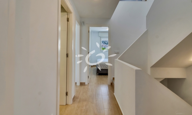 Reventas - Casas de Pueblo - Bungalows - Adosados - Javea