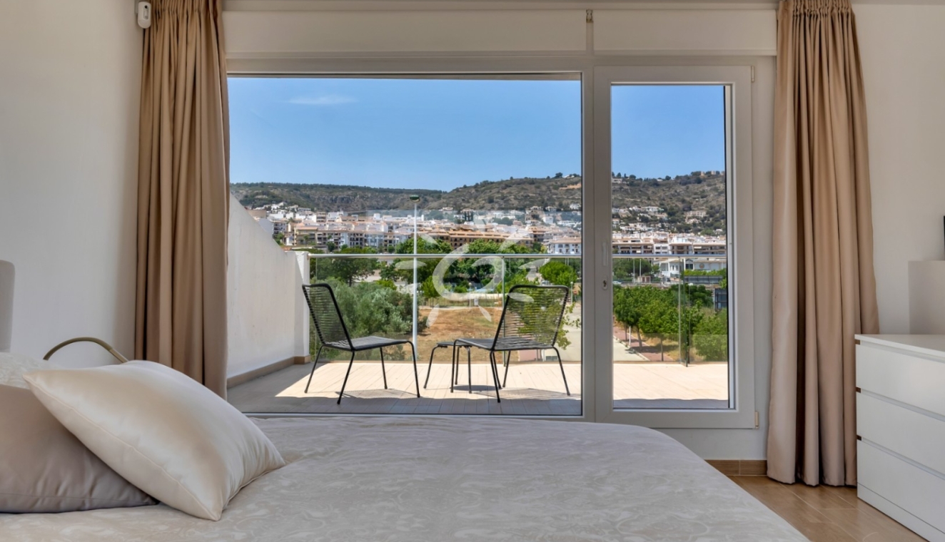 Reventas - Casas de Pueblo - Bungalows - Adosados - Javea