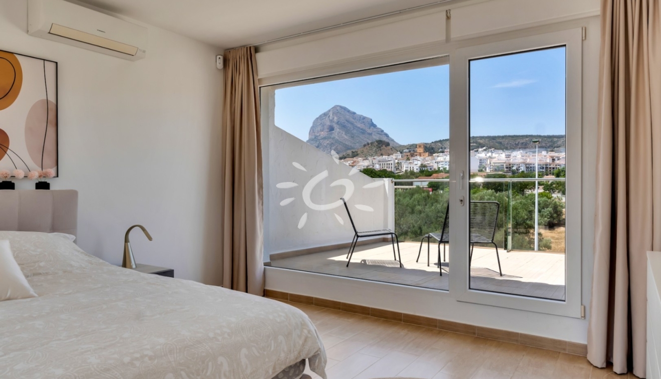 Reventas - Casas de Pueblo - Bungalows - Adosados - Javea