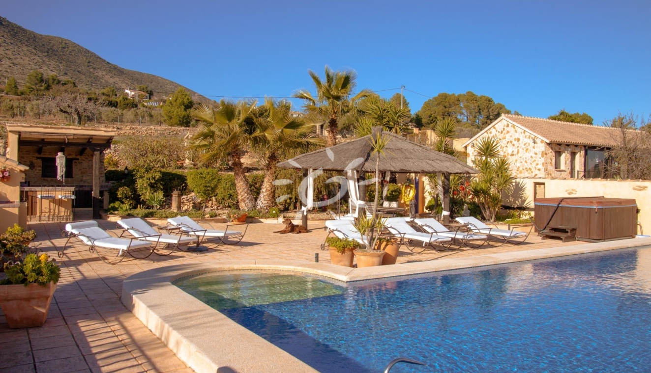 Reventas - Fincas - Casitas de Campo - Benissa - Benissa pueblo