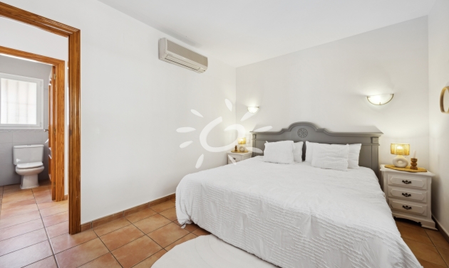 Reventas - Casas de Pueblo - Bungalows - Adosados - Jávea / Xàbia - La Granadella  - Costa Nova