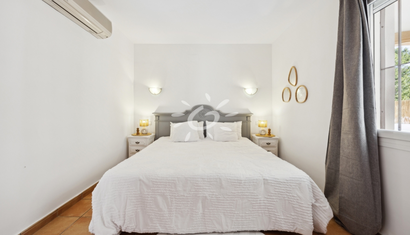 Reventas - Casas de Pueblo - Bungalows - Adosados - Jávea / Xàbia - La Granadella  - Costa Nova