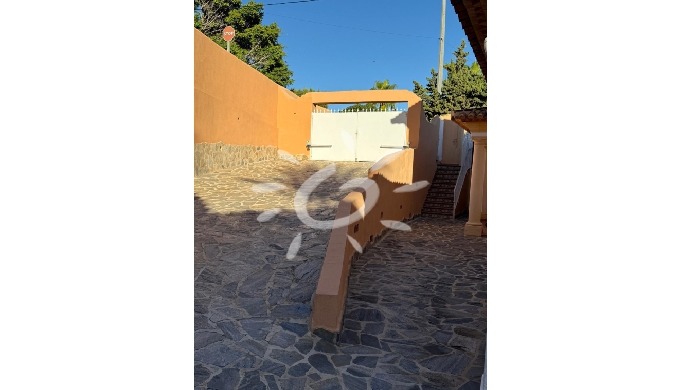 Reventas - Villas - Chalets - Moraira - Pinar del Advocat - Cometa