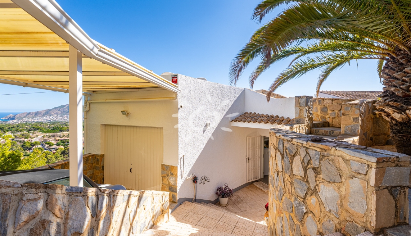 Reventas - Villas - Chalets - L'Alfàs del Pi - Escandinavia - Cautivador