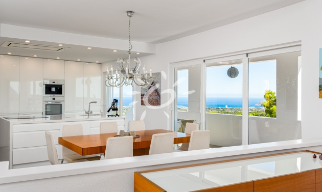 Reventas - Villas - Chalets - L'Alfàs del Pi - Escandinavia - Cautivador
