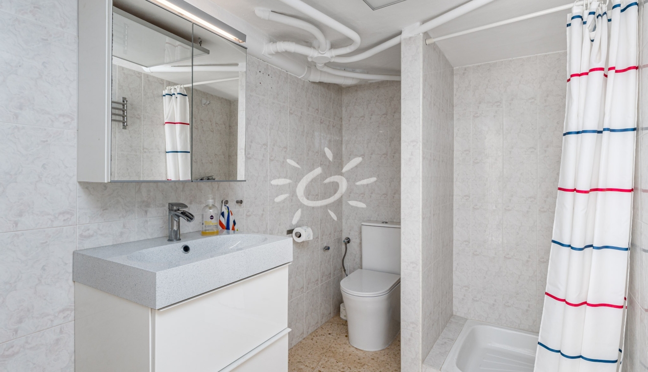 Reventas - Villas - Chalets - L'Alfàs del Pi - Escandinavia - Cautivador