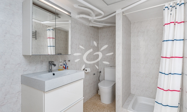 Reventas - Villas - Chalets - L'Alfàs del Pi - Escandinavia - Cautivador