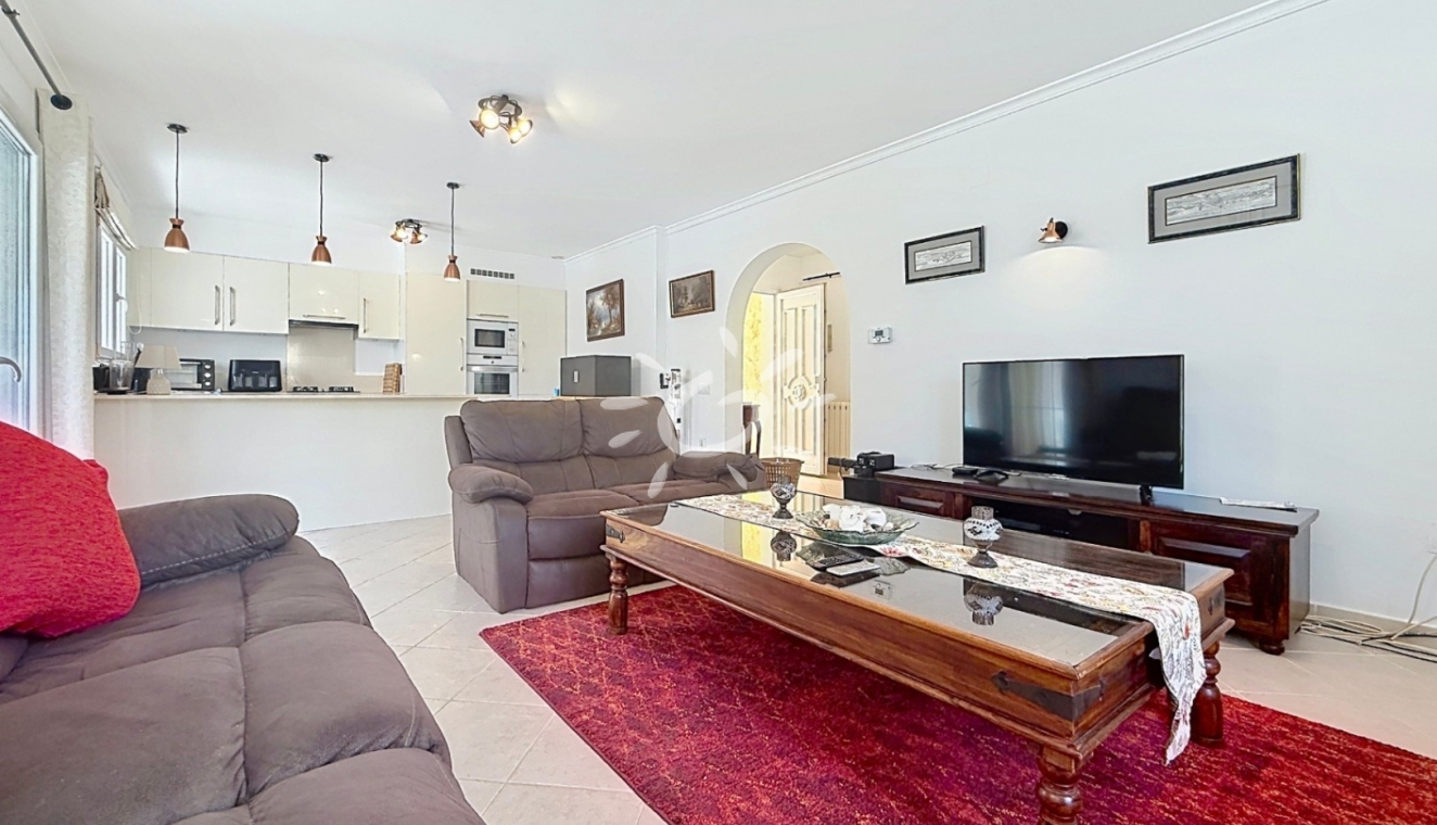Reventas - Casas de Pueblo - Bungalows - Adosados - Benitachell - Alicante