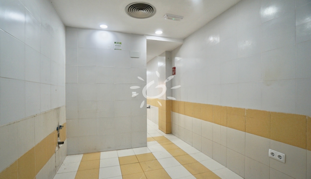 Reventas - Local Comercial - Moraira - Casco Urbano