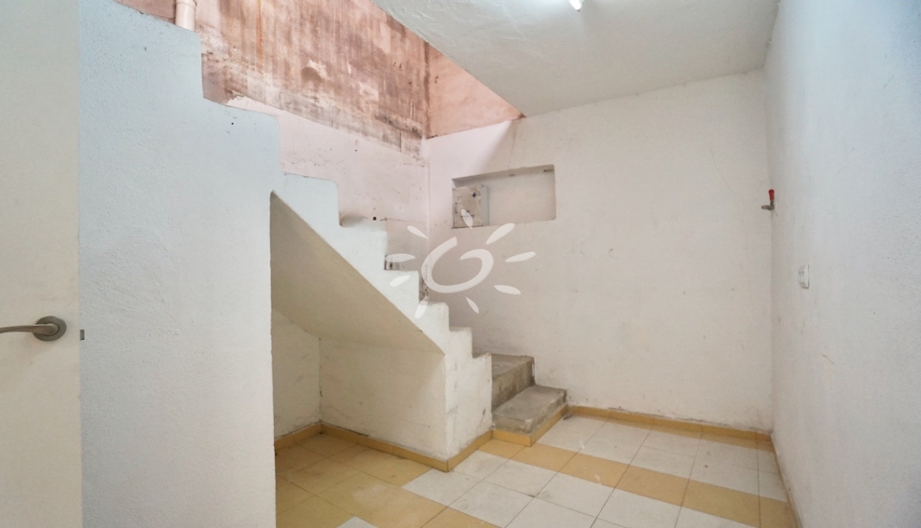 Reventas - Local Comercial - Moraira - Casco Urbano