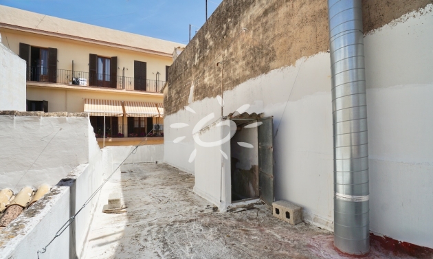 Reventas - Local Comercial - Moraira - Casco Urbano