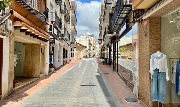 Reventas - Local Comercial - Moraira - Casco Urbano