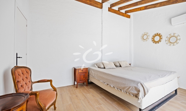 Resales - Townhouses - Terraced Houses - Oliva - Oliva pueblo