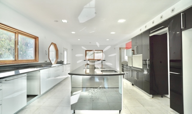 Resales - Villas - Benahavís - El Paraiso Alto