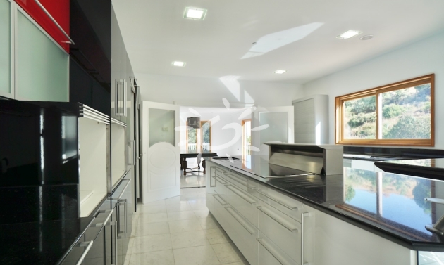 Resales - Villas - Benahavís - El Paraiso Alto