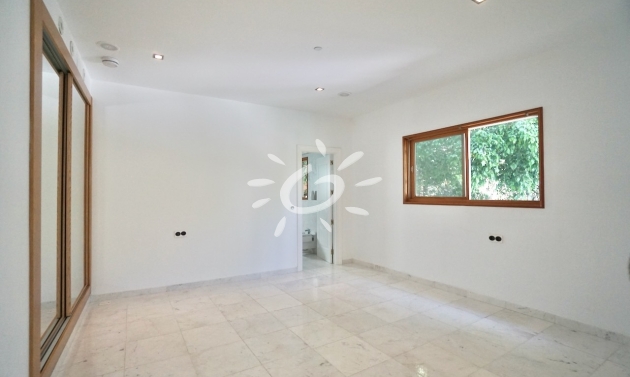 Resales - Villas - Benahavís - El Paraiso Alto