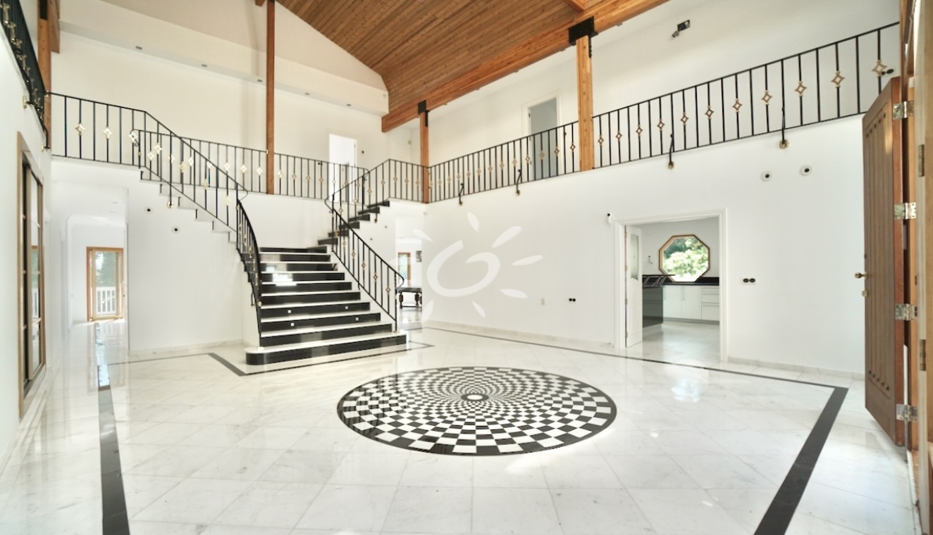 Resales - Villas - Benahavís - El Paraiso Alto