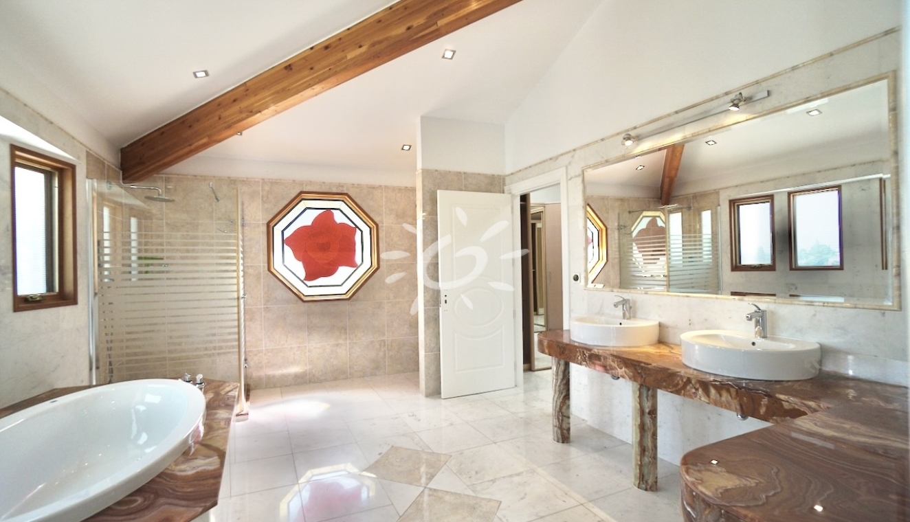 Resales - Villas - Benahavís - El Paraiso Alto