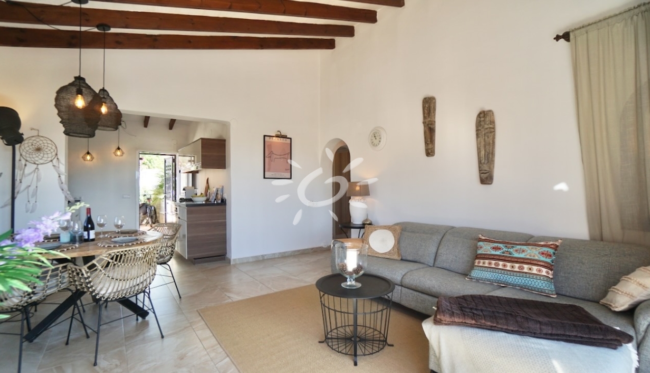 Reventas - Villas - Chalets - Moraira - La Sabatera