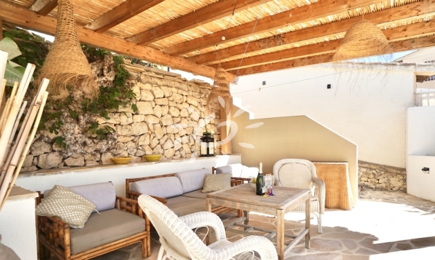 Reventas - Villas - Chalets - Moraira - La Sabatera