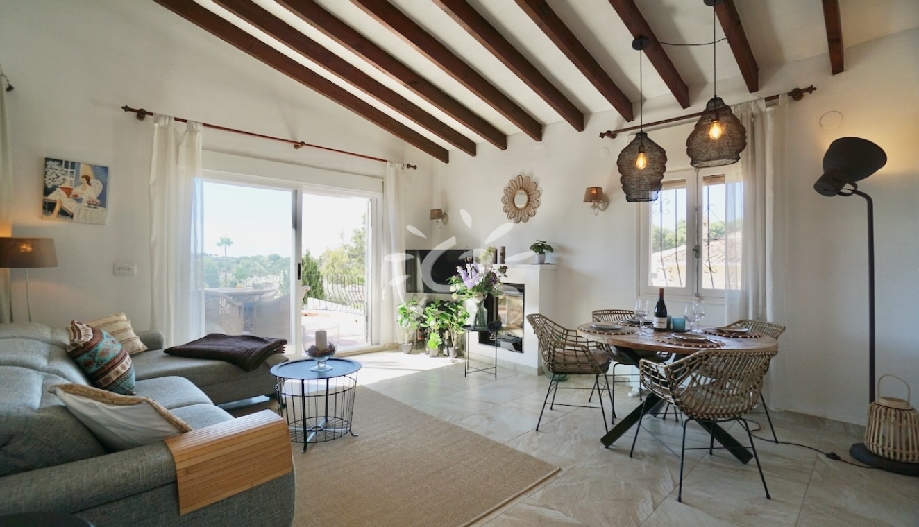 Reventas - Villas - Chalets - Moraira - La Sabatera