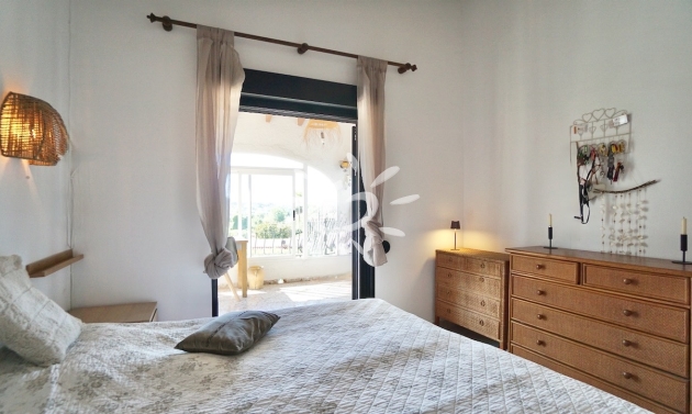 Reventas - Villas - Chalets - Moraira - La Sabatera