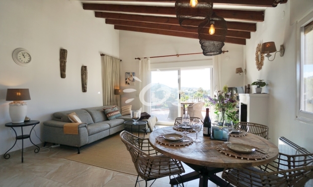 Reventas - Villas - Chalets - Moraira - La Sabatera