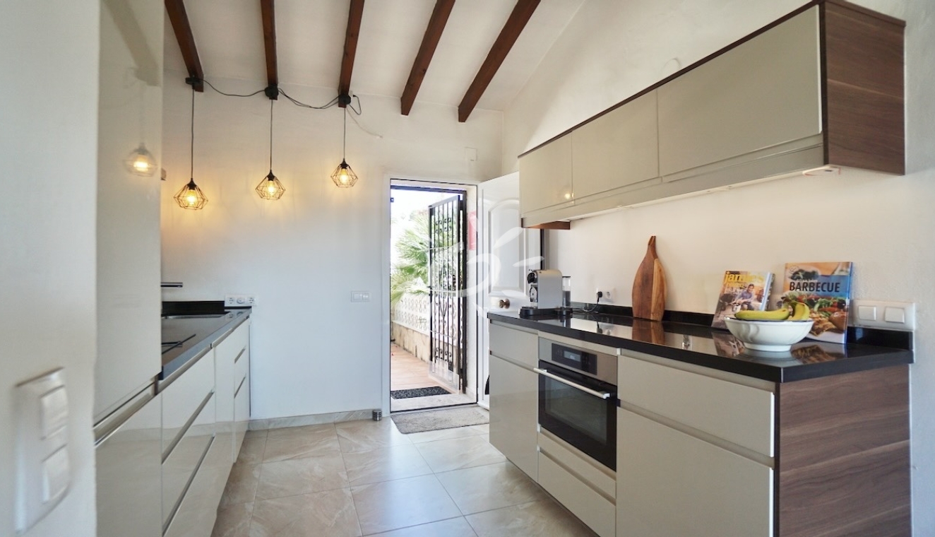 Reventas - Villas - Chalets - Moraira - La Sabatera