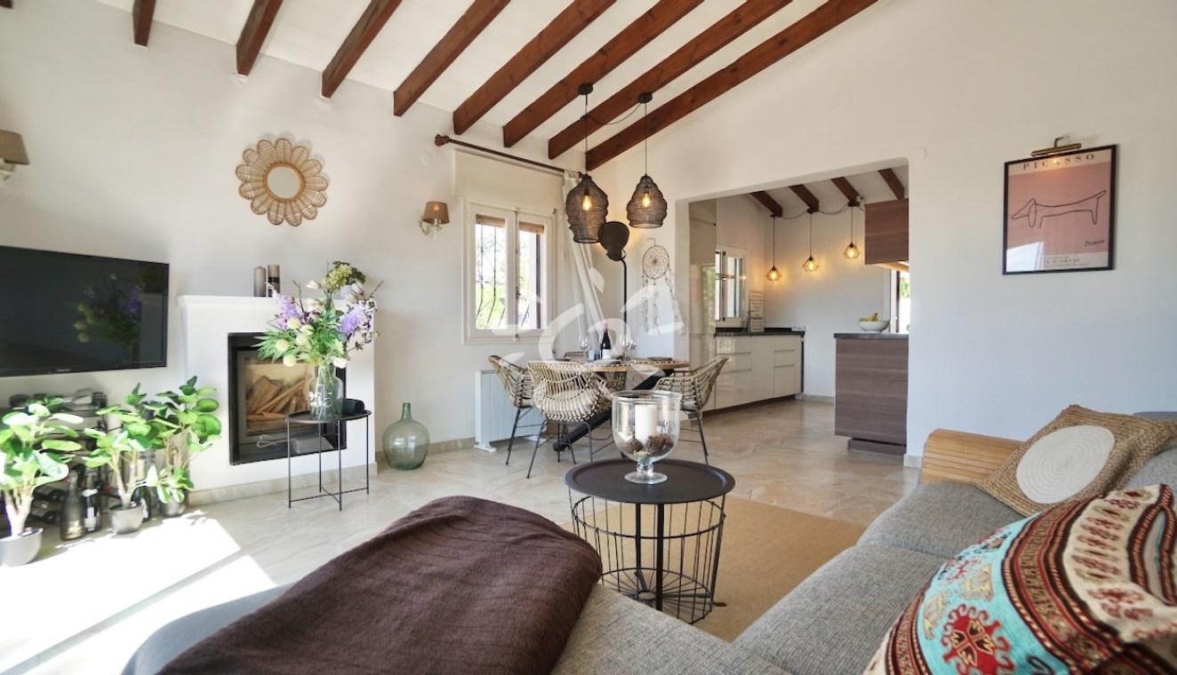 Reventas - Villas - Chalets - Moraira - La Sabatera