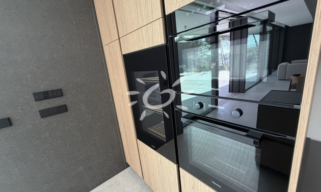 Nuevas construcciones - Villas - Chalets - Altea