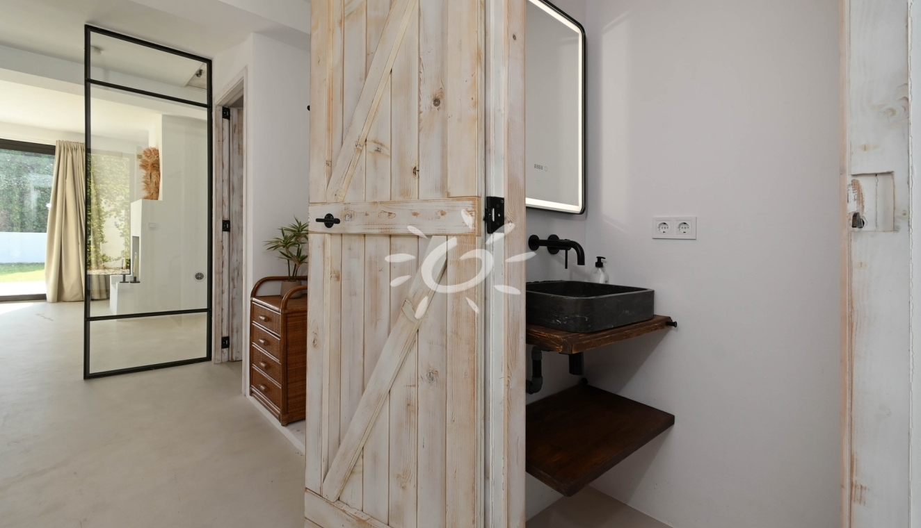 Resales - Country Houses - Fincas - Javea