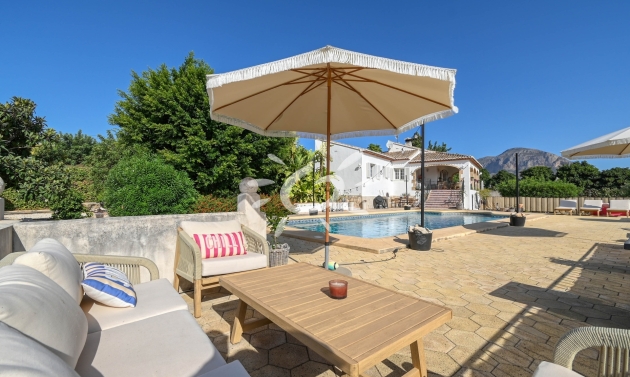 Resales - Country Houses - Fincas - Javea
