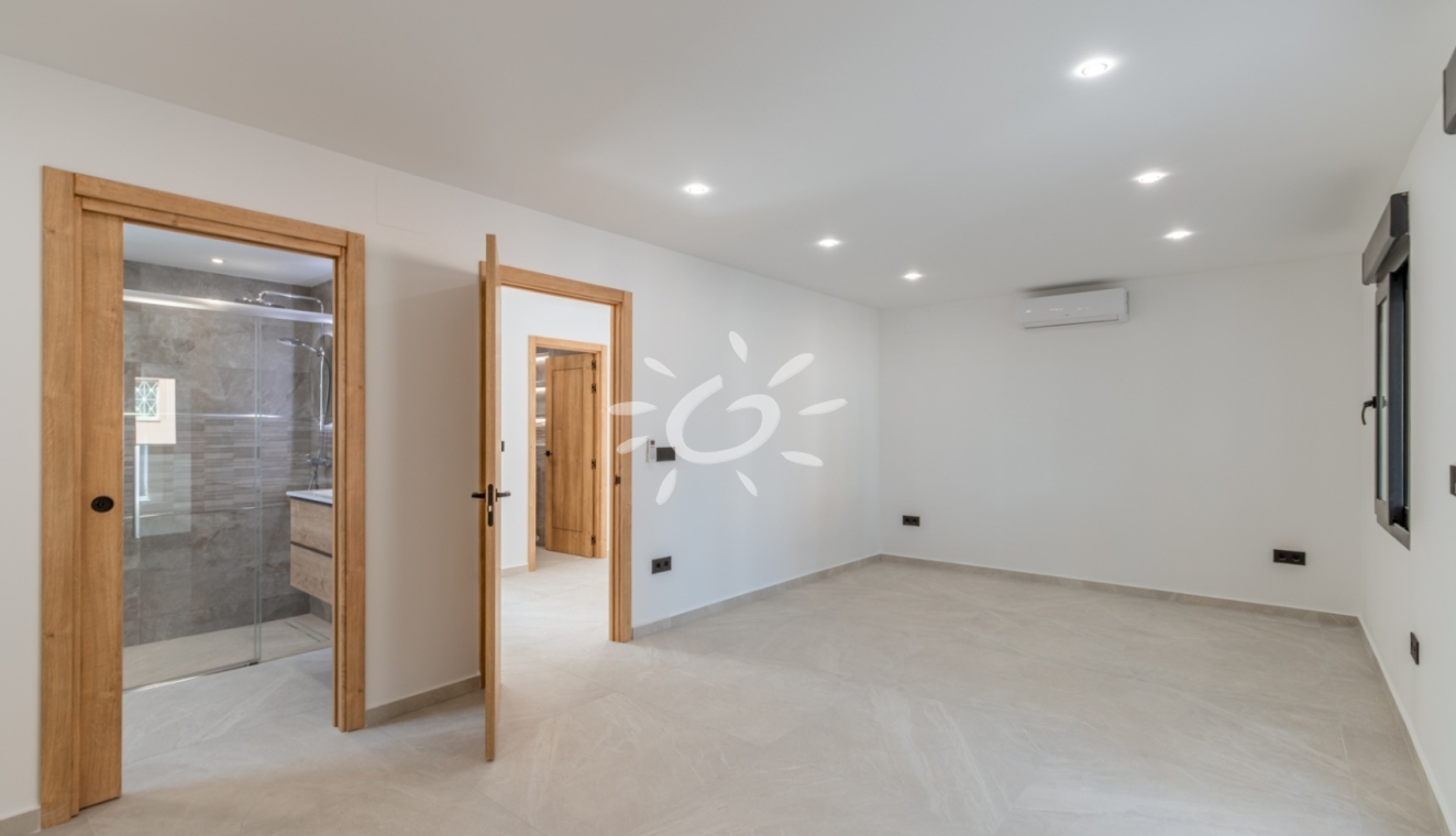 Reventas - Villas - Chalets - Albir - L'Albir