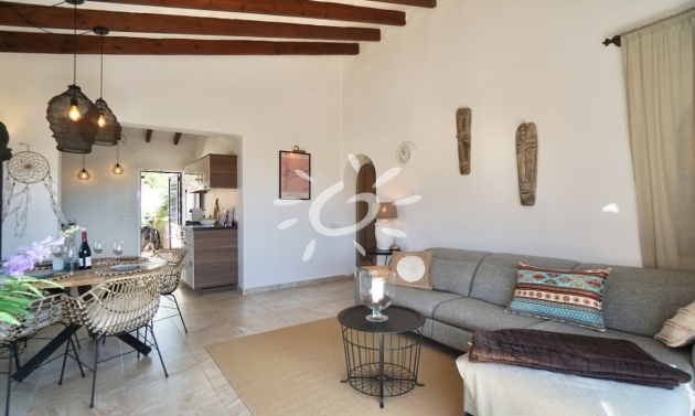Reventas - Villas - Chalets - Moraira - La Sabatera