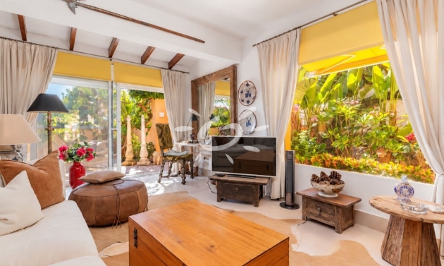 Reventas - Casas de Pueblo - Bungalows - Adosados - Moraira - La Sabatera