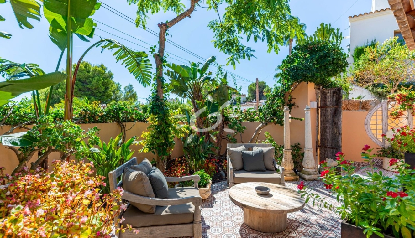 Reventas - Casas de Pueblo - Bungalows - Adosados - Moraira - La Sabatera