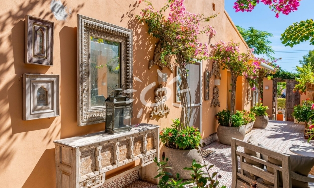 Reventas - Casas de Pueblo - Bungalows - Adosados - Moraira - La Sabatera