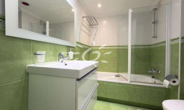 Resales - Apartments - Flats - Benidorm - 1ª Linea