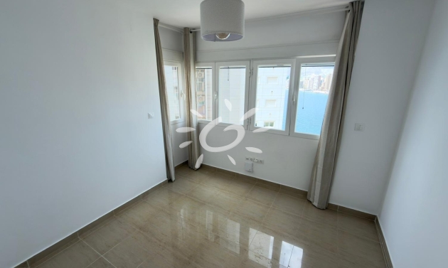 Resales - Apartments - Flats - Benidorm - 1ª Linea