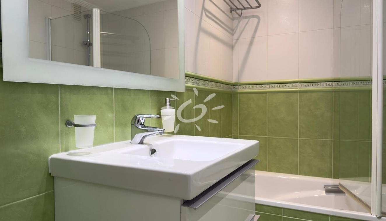 Resales - Apartments - Flats - Benidorm - 1ª Linea