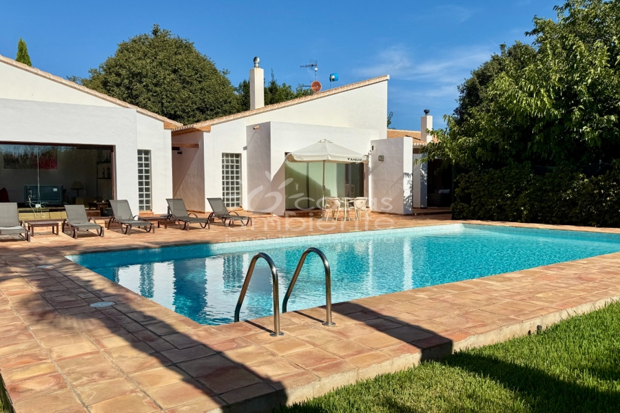 Liegenschaften - Villen - Denia